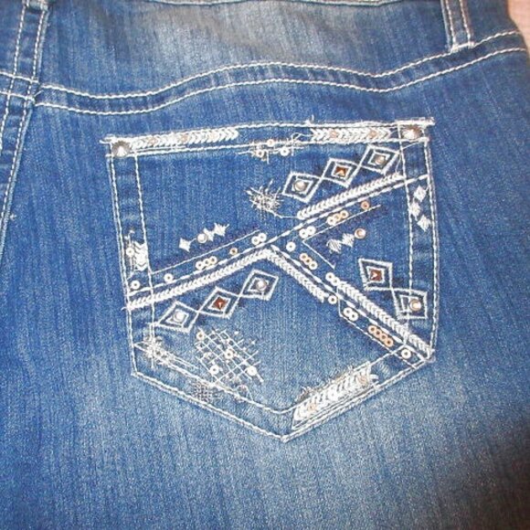 Rockin Denim Women's Jeans Size 16 Bling Stretch Capri Rhinestones Studs Sequins - Picture 9 of 11